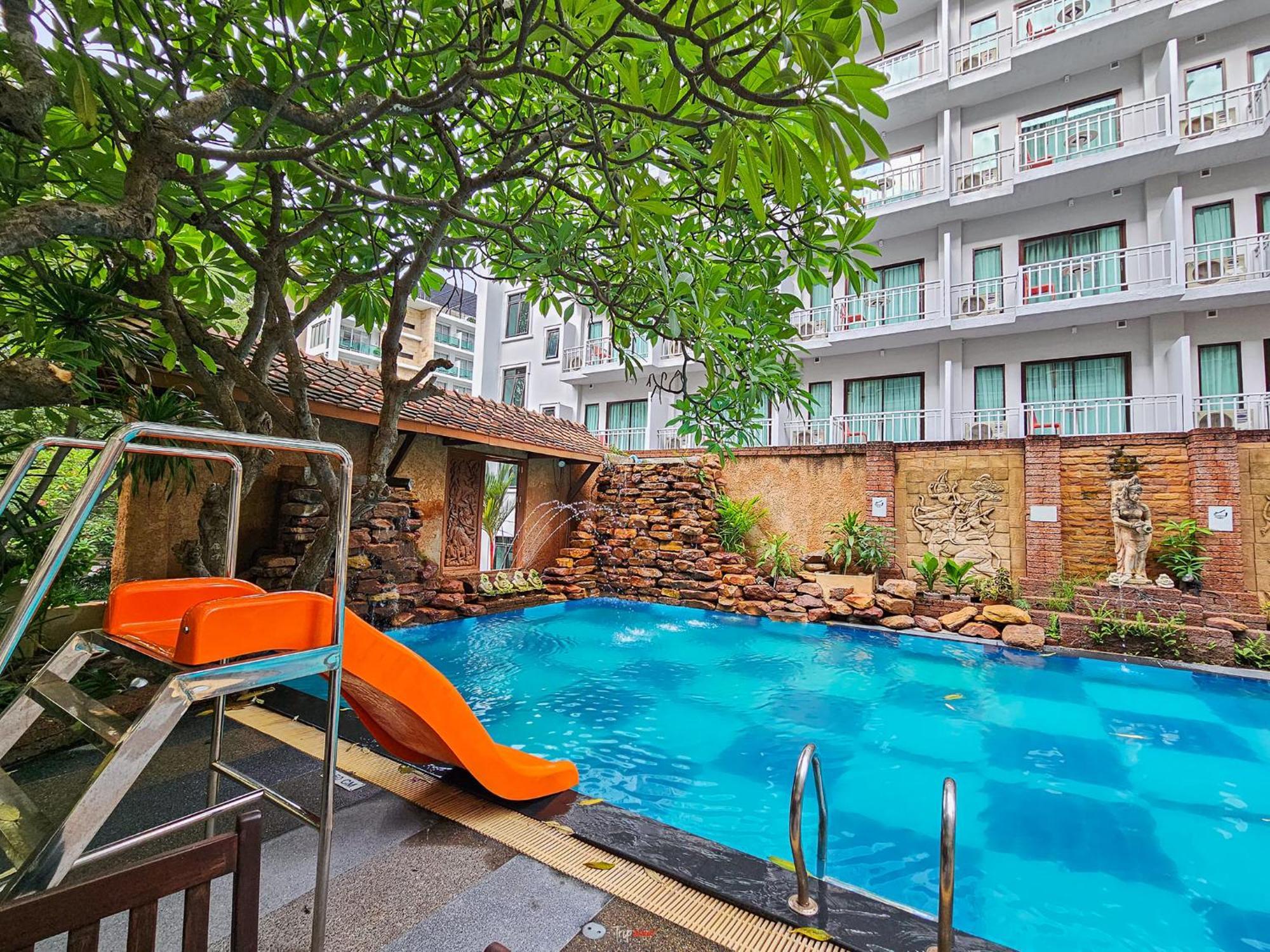 Bella Villa Prima Pattaya Exterior foto